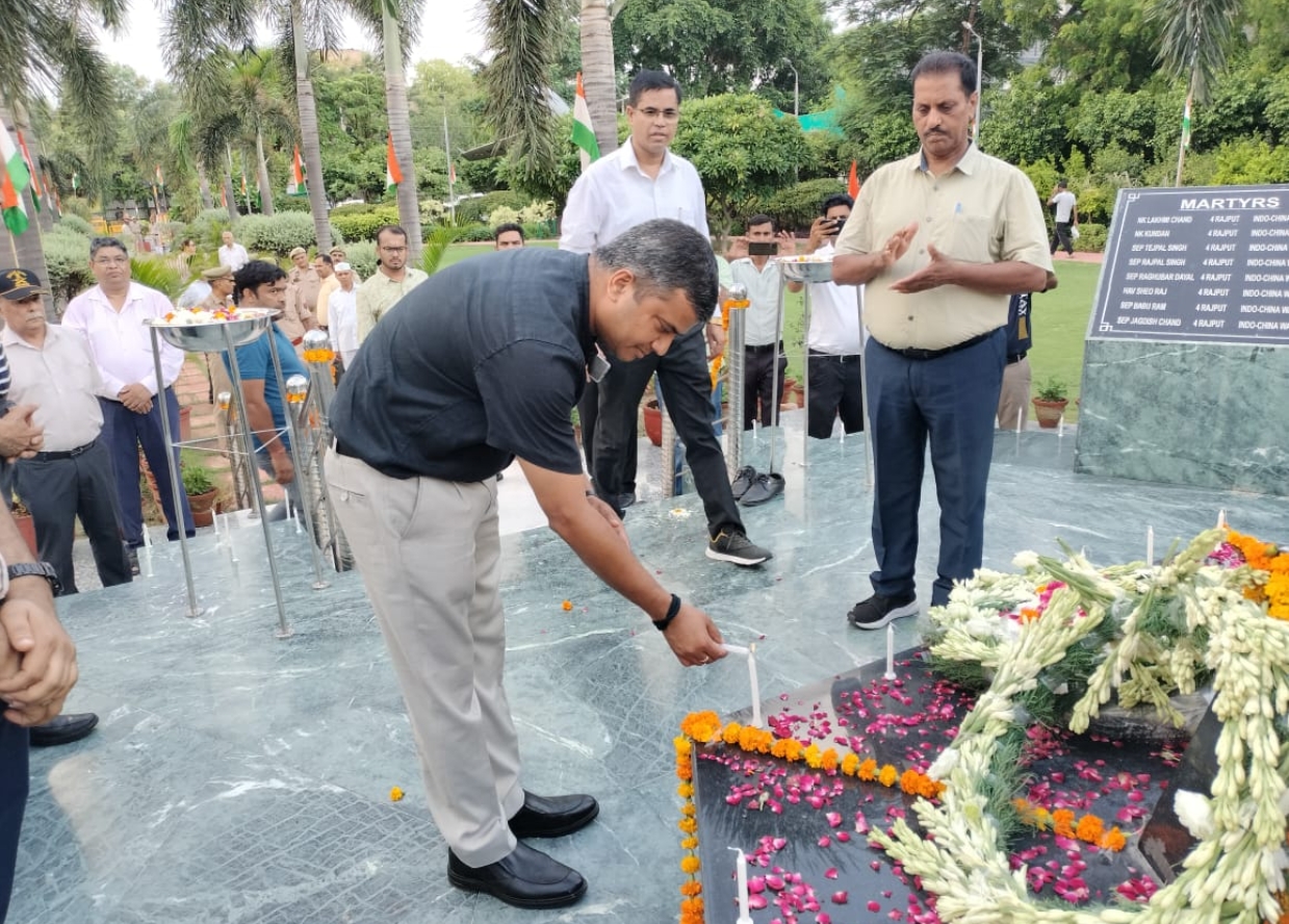 काकोरी ट्रेन एक्शन शताब्दी समारोह की पूर्व संध्या पर देशभक्ति कार्यक्रम का हुआ आयोजन